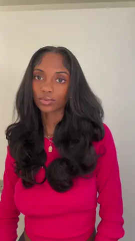 Install my clip ins with me✨ yall know i love me some wig dealer clip ins😍 I didnt even have to curl these this is their bodywave texture! #hairstyletutorials🥰 #clipintutorials #cierranakel #blackgirlhairstyleideas #hairforyou💕 #domyhairwithme💇🏽‍♀️ #hairinspirationstyles #bodywaveclipins 