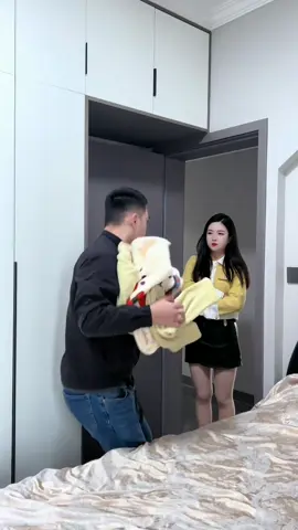 Chồng Tốt...🤣🤣🤣#haivui #vochong #tiktok #couple #funny #iloveyou #haha #OhNo #troll #laugh #byebye 