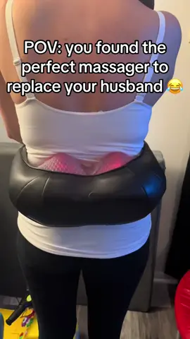 This massager works better then when my husband tries 😂  #backmassager #relaxation #perfectgiftidea #blackfridaydeals #meditation #unwindwithme #tiktokshop 