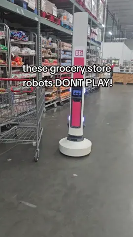 BJ's robot is a little aggressive  #robot #bjswholesaleclub #droid #funny #groceryshopping 