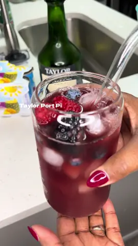 Try this drink recipe at your next holiday event or on a chill night.. we love a good drink mix✨ Taylor port Pineapple juice Fruit of your choice  Ice  #drinktok #taylorport #drinkrecipe #pineapplejuice #cocktail #holidays #chillnight #vibes 