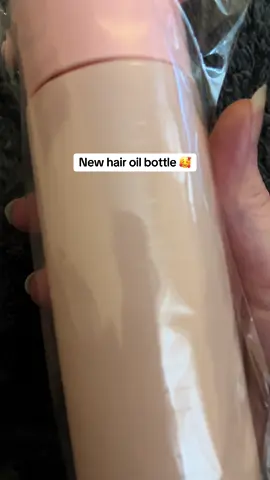 #hairoilroutine #hairoilbottle #hairoilingroutine #christmasgiftsideas 