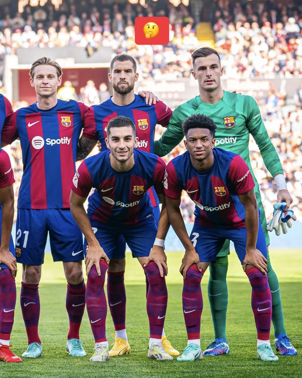 ❤️ Like if you know why we’re lined up like this #fcbarcelona #barça #barçaontiktok #deportesentiktok #football #barcelona 