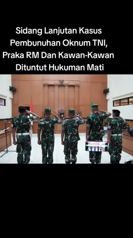 MedanEkspress | Jakarta - Sidang lanjutan kasus pembunuhan berencana yang dilakukan oleh para terdakwa Praka RM, Praka HS dan Praka J terhadap Imam Masykur digelar secara terbuka untuk umum dengan agenda persidangan pembacaan tuntutan oleh Oditur Militer di Ruang Sidang Garuda, Pengadilan Militer II-08 Jakarta, Jalan Raya Penggilingan 7 Cakung, Jakarta Timur, Senin (27/11/2023). Pembacaan tuntutan terhadap terdakwa Praka RM, HS dan J oleh Oditur Militer Letkol Chk Upen Jaya Supena, S.H., dan Letkol Laut (KH) I Made Adnyana, S.H. Sidang tersebut dipimpin oleh Hakim Ketua Kolonel Chk Rudy Dwi Prakamto, S.H., Hakim Anggota Letkol Chk Idolohi, S.H., dan Hakim Anggota Mayor Kum Aulisa Dandel, S.H., dan Penasehat Hukum para terdakwa antara lain: Mayor Chk Manang, S.H., Kapten Chk Budianto, S.H., Lettu Chk Amril Harahap, S.H. Adapun tuntutan terhadap para terdakwa yang di bacakan oleh Oditur Militer antara lain: Pertama, motif ekonomi; Kedua, hal-hal yang memberatkan perbuatan terdakwa bertentangan dengan undang-undang, perbuatan terdakwa melanggar Sapta Marga butir 2 