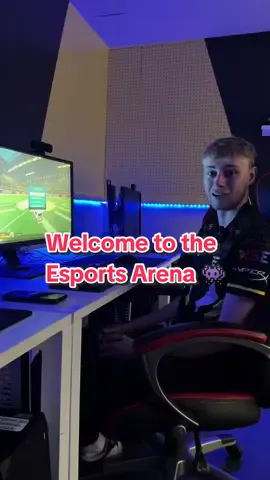Esports Scholar Jacob invited us into the Esports Arena for a quick introduction. 👀👾🎮🫶 #esports #arena 