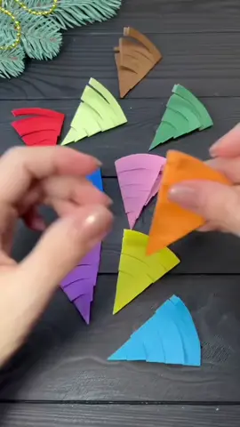 Christmas Paper Garland #christmas #papercrafts #foryou #christmasdecor #tutorial 