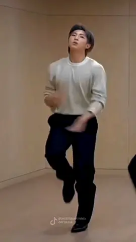 Namjoon dancing Standing next to You🛐😍 #namjoon  #namjoonbiased #namu #fyp #namjoonie #btsarmy  #bts_official_ #kimnamjoon #RM #bts #foryou #nam 