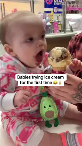 Look at the end…😂 Compilation of babies eating ice cream for the first time 😊 #Baby #Funnybaby #Babytiktok #Babyicecream #Cutebaby #Fyp #Foryou #🤣🤣🤣 