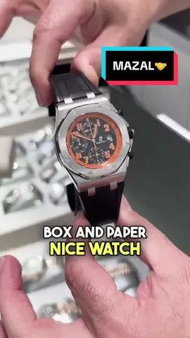 No flipping needed! G promised to beat whatever price he found and he kept his word😂 Regardless we came to a deal that both sides were happy with but he’s CRAZY for only trying to make $500 on it🤦🏻‍♂️ Anything for the people we guess🤷🏻‍♂️  • • • #gluxejewelers #miami #audemarspiguet #aproyaloak #volcano #mazal #negotiation #buyselltrade #buynow #watchcommunity #jewelers #newyork 