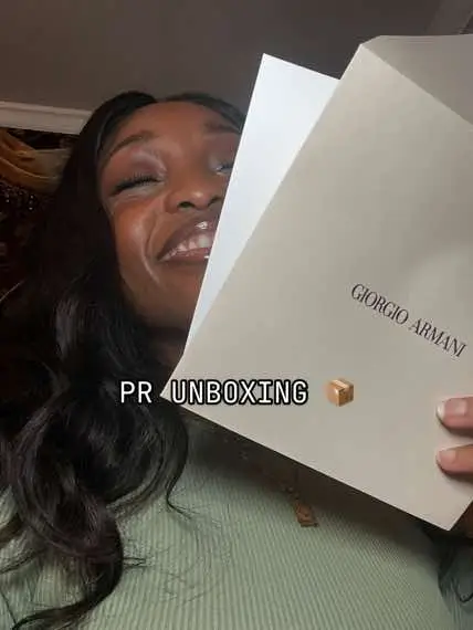 #prpackage #prunboxing #whatigotinpr #armanibeauty #armanimakeup #gorgioarmanibeauty #contentcreator #blackgirls #contentcreatorlife #influencergirls #ugctiktok #ugcjourney #fypage 