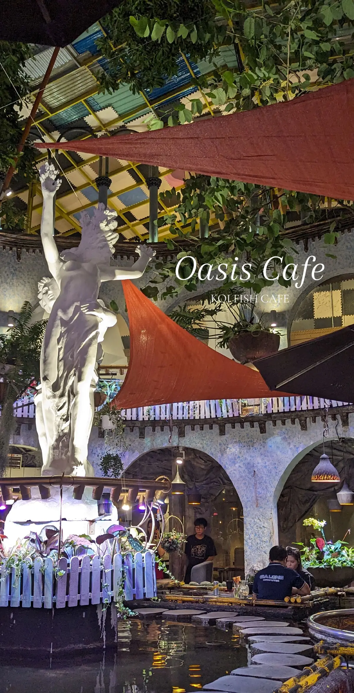 If you're in HCM City you 100% need to check out Oasis Koi Fish Cafe! One of our highlights in VN! We arrived a bit late so the kitchen closed but you can order drinks until closing! We got to feed the fish as well!  #oasiscafephunhuan #phunhuan #koifishcafe #cafe #koifish #vietnam #travel #holiday #vn #hcm #hochiminhcity #nightlife 