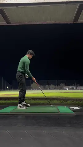 2 iron pause drill. #fyp #golf #shottracer #intro #golftiktok #golfswing 
