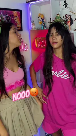 LAS GEMELAS ME PONEN NOMBRE wE😭🐶😡 @RoyTwins @sooy_barbie #roytwins #sooy_barbiee #elvenadowe #humor #perritos #comedia #freefire #esdegamers 