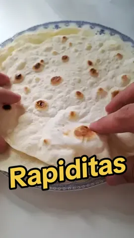 ✅RAPIDITAS o Tortillas de trigo‼️Súper prácticas y fáciles de hacer. Las podés utilizar para wraps, quesadillas, tacos lo que se te ocurra... 👇Ingredientes👇 250gr Harina 0000 1 cdita de Sal 1 1/2 cda sopera de Aceite 125ml aprox de Agua