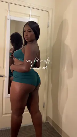 Spice up your lounge wear this holiday season with @Savage X Fenty shop this using my code: ALLY2023GS for 20% off 🔗 in byeoh #savagexpartner #savagexcampusrep #loungewear #sexyloungewear #cutepajamas #loungeset @OnCampusNation 