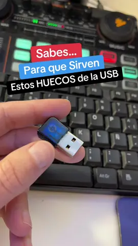 Para Que Sirven  Huecos de la USB #yoteayudo #tecnologia ##eliannyanez #usb #tips #hacks #secreto #emprendedor #emprendedores 