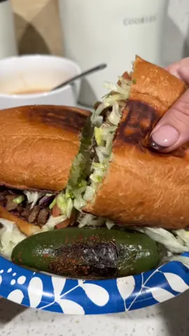 lets make dinner 🫶🏼 #torta #asadatorta #mexicanfood #mexicanrecipe #cocinaconmigo #cookwithme #saborestiktok #fyp #DinnerIdeas #quickrecipes #parati #tortadeasada #homemade 