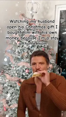 Love you babe!😂🎄♥️ #Christmas #SAHM #SAMLife #Momtok #MomsofTikTok #Parati #FYP #fypシ 