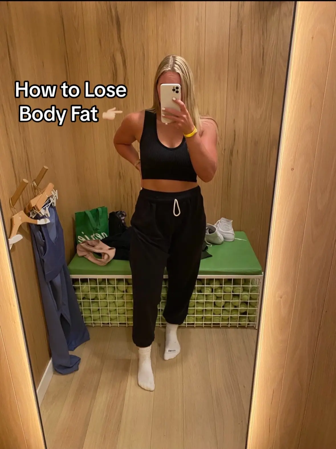 If you have your food prepped and ready- you are 90% less likely to binge. Set yourself up for success. No one can do it for you. Make the choice, Make the change. #bodyfatloss #weightlosstips #weightloss #Fitness #mealprepideas #highproteinmealprep #FitTok 