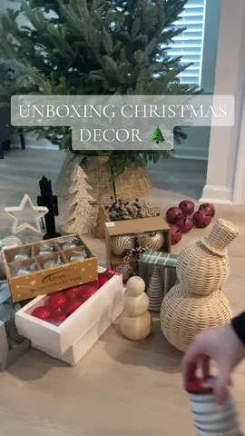 unboxing our christmas decorations plus some new additions at the end ⛄️ #fyp #fypシ #foryoupage #contentcreator #contentcreatorsoftiktok #microinfluencer #influencer #christmas #christmasdecor #christmasdecorating #christmasdecorations #christmastiktok 
