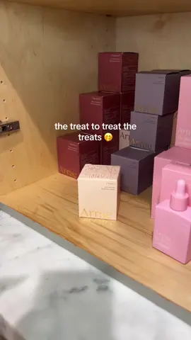 if you know you know 🤭💊 #bloatingpills #bloatingtips #littletreat #littletreatlifestyle 