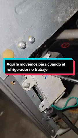 aquí le movemos para cuando el refrigerador no trabaje #tecnitips #fyp #viral #parati 