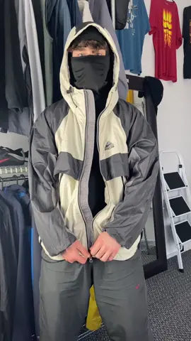 This 90’s ACG piece has to be one of the best outer layers ever made 😮‍💨  #stussytee #stussyhoodie #stussy #nikeacg #nikeairmax95 #airmax95 #blokecore #vintagenike #baggyniketrackpants #niketech #belfastboy #belfastcity #belfastcitycentre #belfastbusiness #belfastlocal #supportsmallbusinesses #belfasttiktok #eastbelfast #eastbelfasthoods😷 #belfasthoods #belfastfoodie #northernirelandtiktok #ni #northernirelandaccent #northernirelandcarscene 