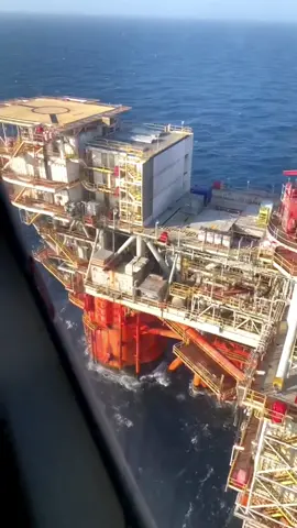 Oil rig#workatsea#oilrig#fyp#fypシ #fypage #oilrig#viralvideo  @YunPu  @YunPu  @YunPu 