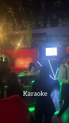 salsa, karaoke, restaurant rabat #salsa #rabat #restaurant #amazing #music #diner #friends #tiktok #karaoke #maroc #morocco #nightlife #tpyシ 