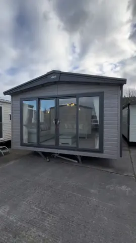 This new #ABI Ambleside 40x14 two bedroom residential model just arrived 🤩 Price is €118,000 available now 🤩 #mobilehomes #mobilhome #mobilhouse #farrellsmobilehomes #holidayhomes #lodge #chalet #cabin 