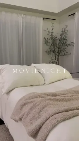 our fav types of date nights🥹🍿🥂🎞️ #movienight #athomemovienight #datenight #datenightidea #couple #cute #couplegoals #viral #aesthetic #Home 