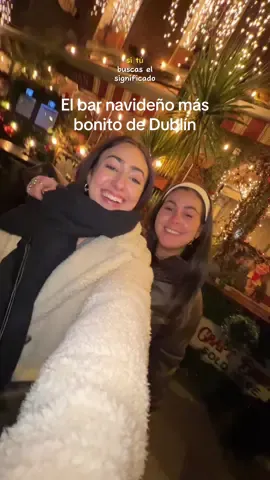 Navidad es igual a The Gingerman, el bar más bonito del mundoooo 🥹  Guardaos el vídeo para cuando visitéis Dublín en Navidad!! 🇮🇪  • • #irlanda #dublin #christmas #christmasindublin #planes #navidad #decoracion 