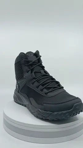 Las botas Fila chastizer son una exelente opcion para aquellos que buscan combinar la durabilidad y el soporte de las botas tacticas con la comodidad y diseño mas ligero. 