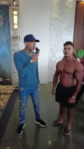 Qual o Valor do Seu shape?#entrevista #legenda #viral #foryou #funny #fisiculturismo #shorts #short 