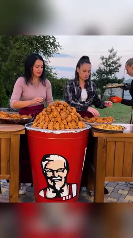 🍗🐔SO GOOD! Crispy KFC Wings with fragrant potatoes from the oven #cook #cooking #food #chef #country #countrylife #rural #outdoorcooking #Vlog #recipes #cuisine #viralvideo #fyp #fypシ゚viral #foryourpage #trend