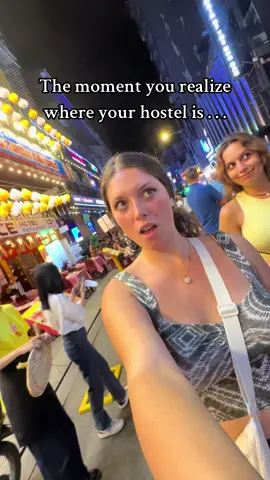 I still cant believe this 🤣🤣 #veitnamtravel #hochiminh #buivienwalkingstreet #buivien #funnytravel #expectationvreality 