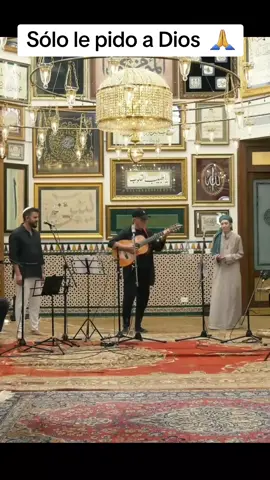 León Gieco , Gastos Said (hebreo) Nuri Nardelli (arabe) en un Tekkia BsAs.#sololepidoadios #leongieco #comunidadjudia #comunidadarabe #comunidadjudiargentina #pacto #musicacristianatiktok #elohim #yahweh #ieshua🙏🙏❤ #mensajescristianos #predicacristianastiktok #thechosen #thechosenespañol #viral #capcut #fe 