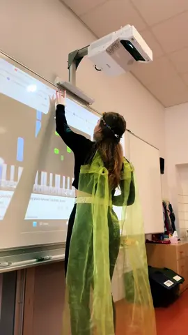 S žáky jsme si vyzkoušeli, jaký zvuk vydává jednotlivý materiál ♻️ #zakladniskola#projektovavyuka#cz#fyp#ucitelka#1stupen#skolahrou