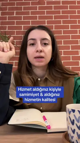 Ben hep “ona ayıp olmaz zaten canım, o yabancı değil” tarafındayım. Siz hangi taraftasınız? #hizmetsektörü 