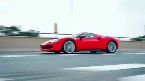 Siêu xe giá cả phải chăng cho các pé #autochuf #supercar #xuhuong #fyp #sieuxe #xehay #ferrari #296gtb 