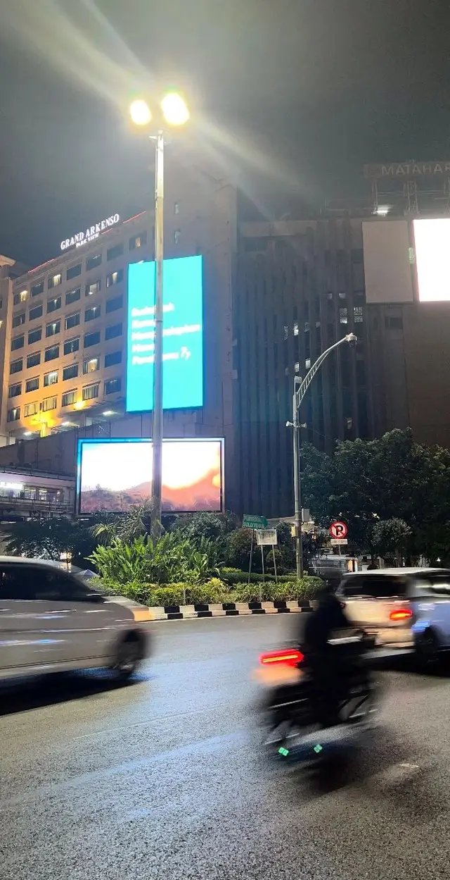 semarang night in 2 pics #foryouuuu #pics #dump #semarangstory 