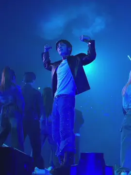 he should’ve sang jh part #jungkook #jk #3d #jeonjungkook #bts #army #fyp #foryou #xcyzba #goldenconcert #xjjimin_ 