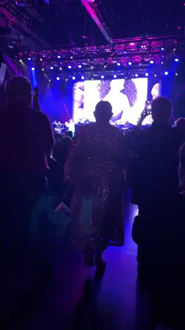 Susie really enjoyed the #Dianaross concert at the #hardrockac #bobbydo7777 #gypsygoodtime #dianarosstheboss 