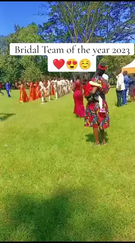 congratulations @Zenton Mari and @wanjiru😍 😍😍... the bridal entrance was on 🔥🔥🔥.... #cocobuttersong#mkatenabuttersong @Sammydeeofficial  #kenyanweddings #weddingsong #bridalteamdance #bridalteamdance #fyy #viral #viral #foryoupage 