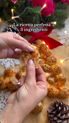 Chi è incaricato degli antipasti a Natale?🤪 Vi salvo con questa ricetta semplicissima e buonissima che farà stupire tutti 😍 INGREDIENTI: 500 g di pasta sfoglia 32 mozzarelline Passata di pomodoro  PROCEDIMENTO: Tagliate la pasta sfoglia a rettangoli (si sarebbe stata meglio quella rettangolare, ma era finita 😂), farcite ogni rettangolo con poco pomodoro e una mozzarellina, chiudete formando una pallina e disponete in una teglia rivestita di carta forno formando un’albero di Natale. Io ho spennellato dell’uovo e ho messo dei semi di sesamo, ma è facoltativo. Cuocete in forno preriscaldato a 180° gradi per 20 minuti.  • #antipasto #antipastodinatale #natale #ricettaveloce #ricettafacile #viralvideos 