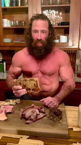 Liver King eats fresh raw honey 🐝 
