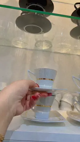 : اي والله هل سنه كشفت ناس كتير ع حقيقتون