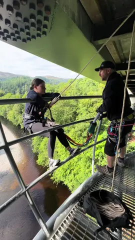 Kisses  #highlandflingbungee #Scotland #bungeejump #thingstodoinscotland 