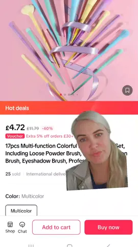 what a good stocking filler for young ones just starting to enjoy makeup 🎁🎄⭐️ #makeup #makeupbrushes #stockingfillers #mumsoftiktok #payday #christmascountdown #teenagerpresentideas #fyp #dealoftheday 