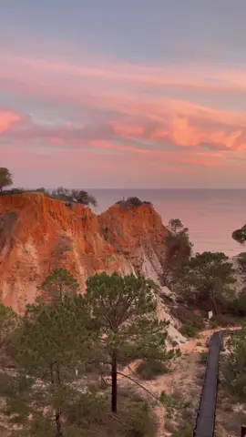 Incredible views are a given in Algarve🇵🇹 📍Pine Cliffs Resort #whydoordinary #luxurytravel #traveltok #travelbucketlist #newdestination #travelrecommendations #travelideas 